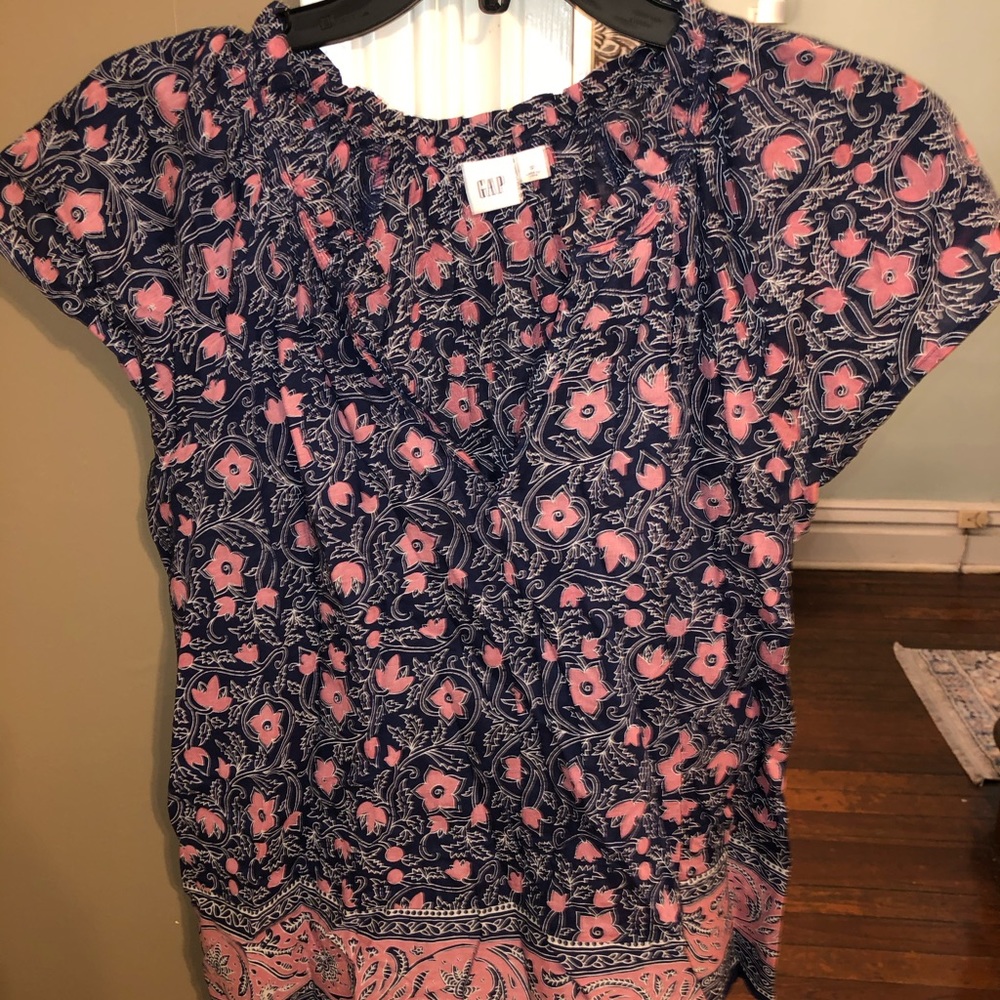 Gap Work Top